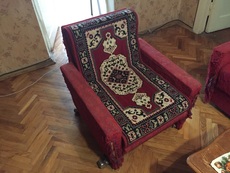 Гарнитур +зеркало + диван + 2 кресла